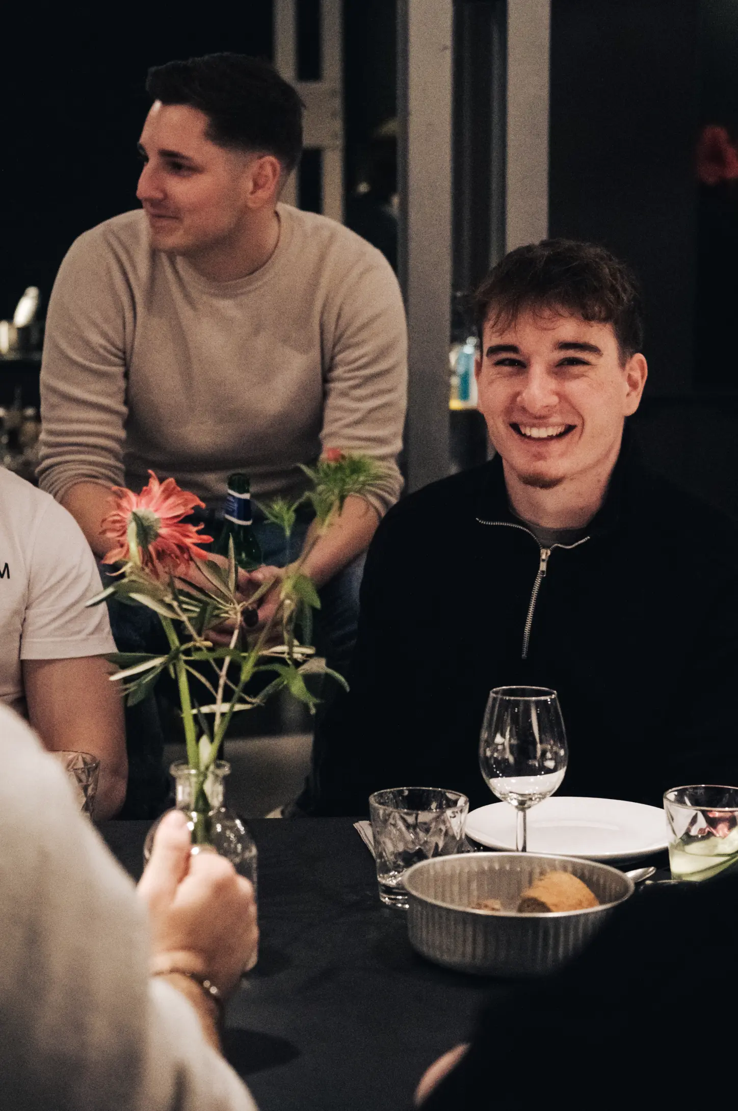 stories-dinner24-11.webp